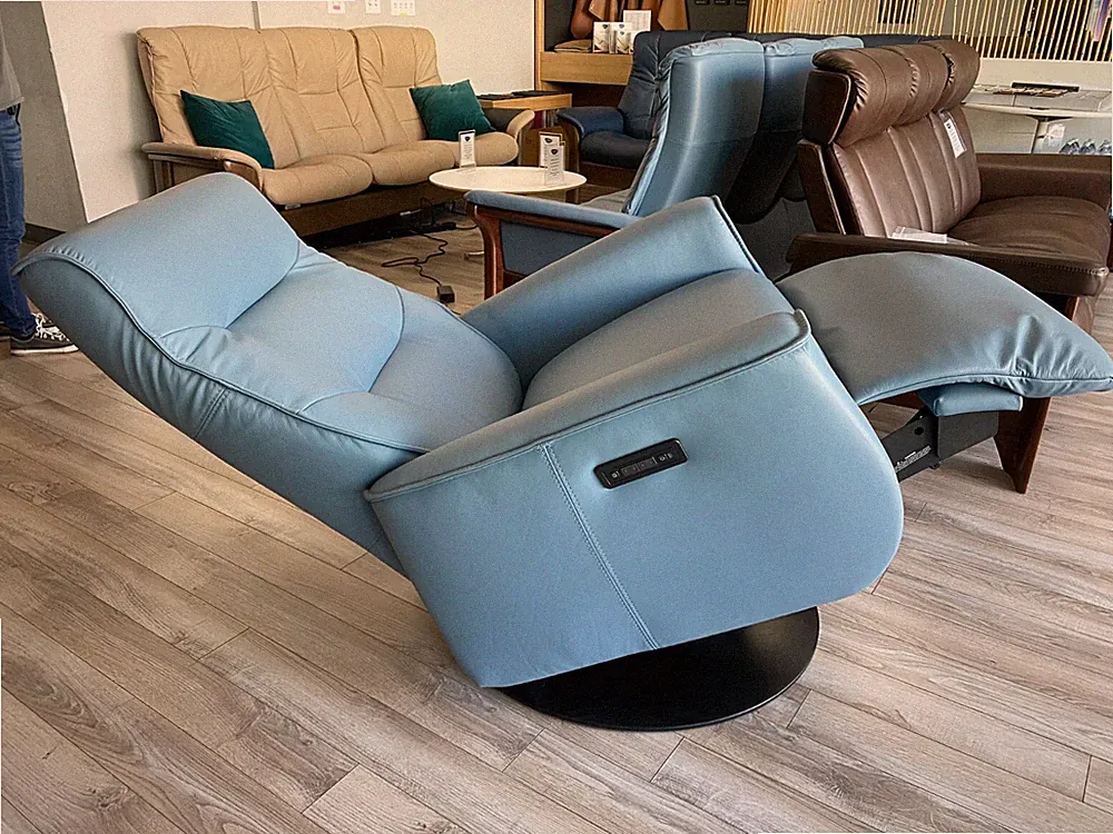 IMG Valletta Ergo Zero Gravity Recliner Large 2 motor Trend Lake Blue Leather